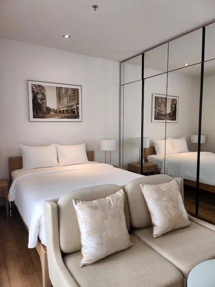For rent: Park 24, Park Origin Phrom Phong, ready to move in, fully furnished, spacious and comfortable, reserve now.