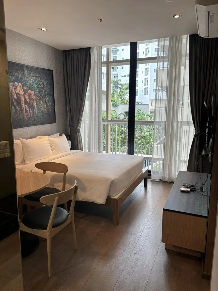 For rent!! Park 24 Origin Phrom Phong, 4th floor, well-decorated with quality built-in furniture, fully furnished, book now, don't delay!!