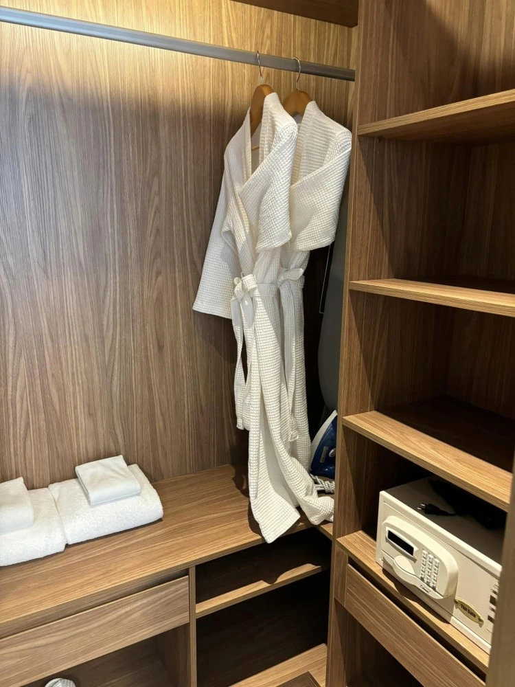 For rent!! Park 24 Origin Phrom Phong, 4th floor, well-decorated with quality built-in furniture, fully furnished, book now, don't delay!!