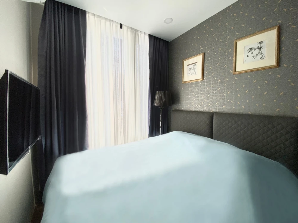 For rent: 2 bedrooms, 1 bathroom, fully furnished at Park 24 Origin Phrom Phong. Book now!