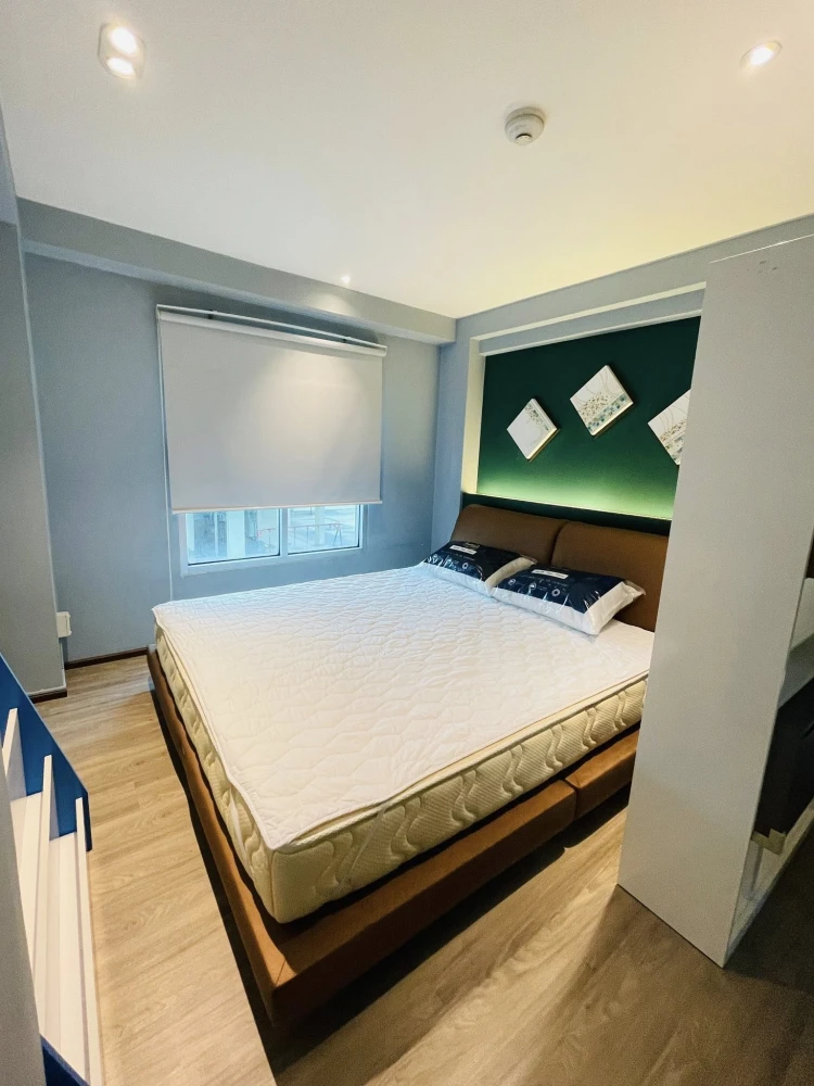 For Rent: Park View Vibhavadi, large room!! 64 sq m. Quiet and uncrowded. Beautifully decorated with built-in furniture. Don't miss out!