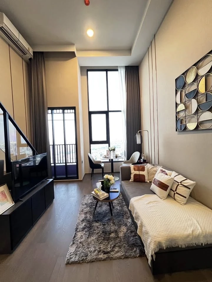 For rent: Park Origin Chula Samyan, 29th floor, very high, beautiful city view, don't just look, hurry up and book now!