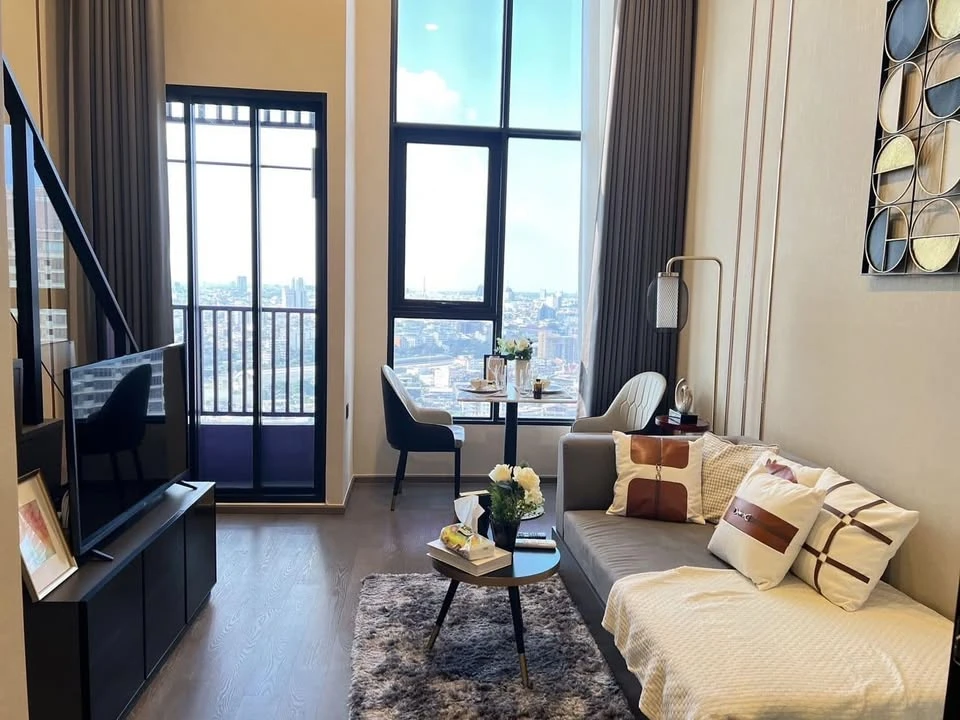For rent: Park Origin Chula Samyan, 29th floor, very high, beautiful city view, don't just look, hurry up and book now!