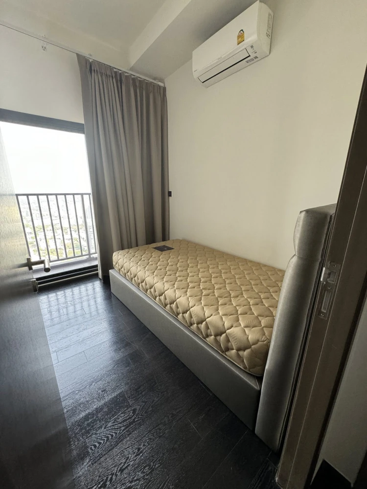 For sale or rent, Park Origin Thonglor, 38th floor, high floor, 2 bedrooms, fully furnished, ready to move in. Book now, don't miss it.