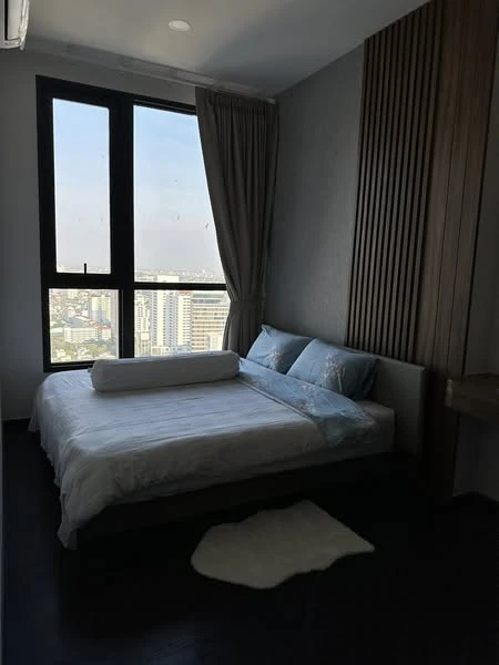 For sale or rent, Park Origin Thonglor, 38th floor, high floor, 2 bedrooms, fully furnished, ready to move in. Book now, don't miss it.