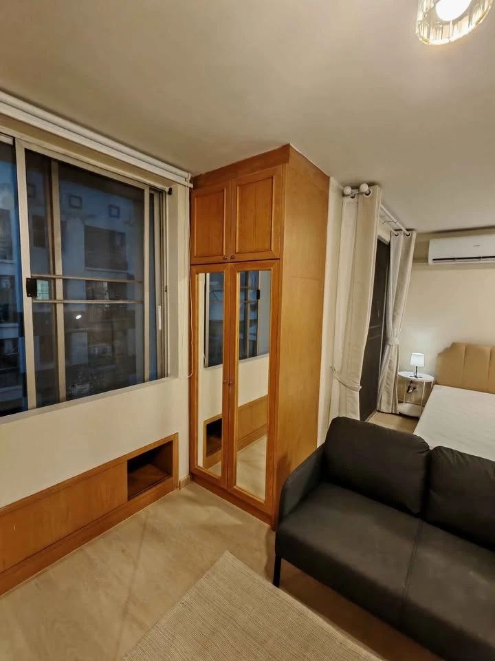 For rent: Parkland Bangna, Building 9, 7th floor. Very spacious room, not cramped at all. Fully furnished. Book now before it's too late!