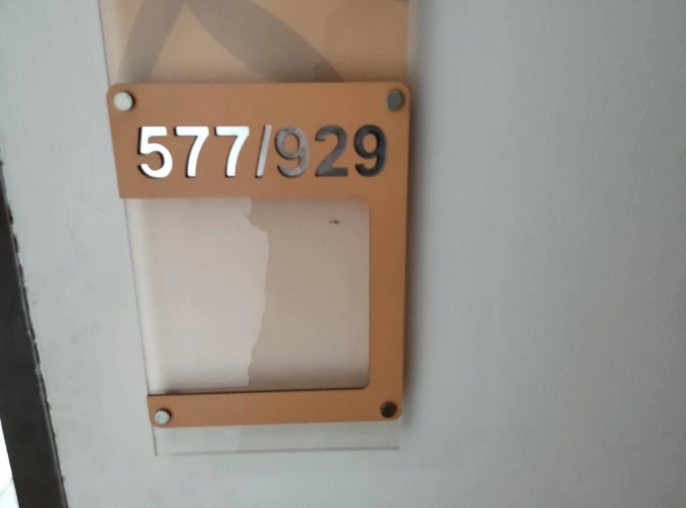 For rent: Parkland Srinakarin, 16th floor (top floor), pool view, spacious living area. Book now, don't hesitate!