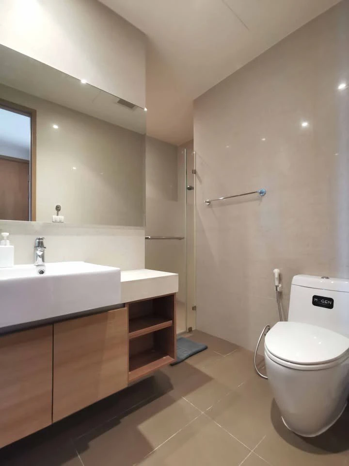 For rent: Parco Condominium, Chao Phraya River view, corner room, beautiful view, quiet, fully furnished, reserve now!