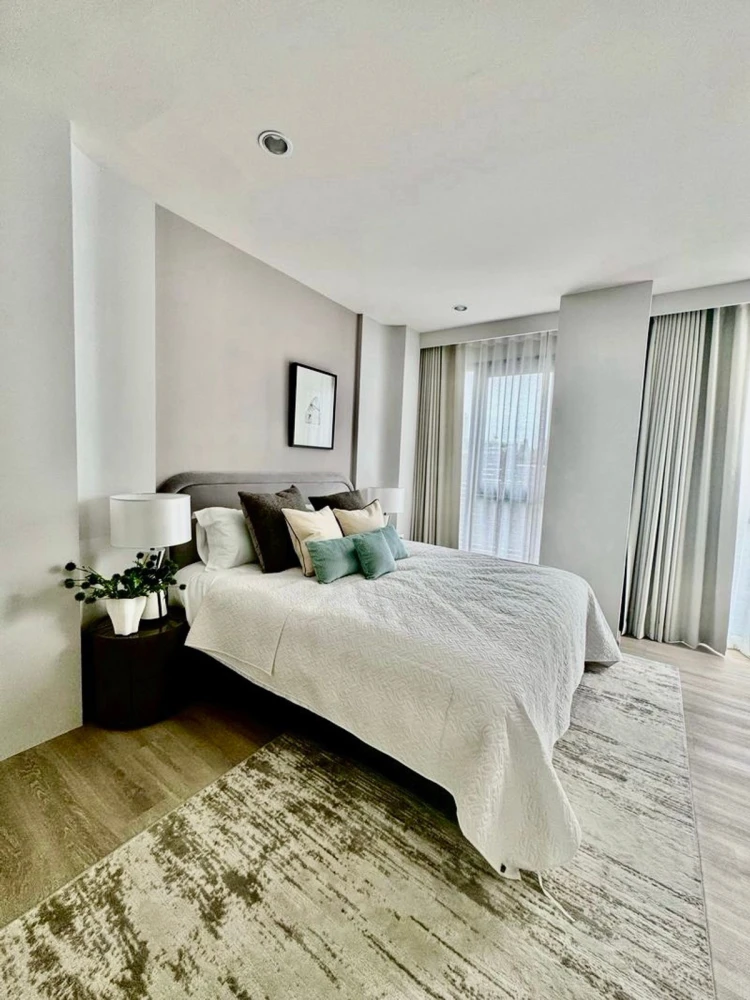 For rent: PINN Research Center, 2nd floor. Beautiful and comfortable room, fully furnished. Book now!