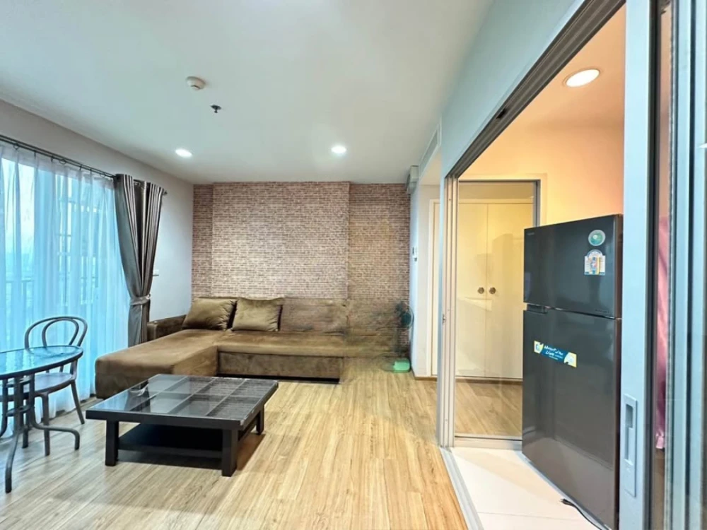 For rent: Fuse Chan-Sathorn, 22nd floor, beautiful unobstructed view, 2 bedrooms, 2 bathrooms, nicely decorated. Book now!