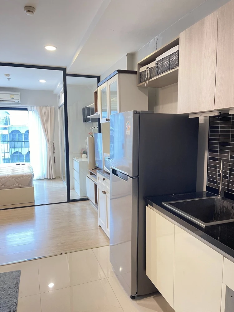 For rent: Fuse Miti Ratchada-Sutthisan, room decorated with built-in furniture + wallpaper, with quality furniture. You will regret it if you miss it.