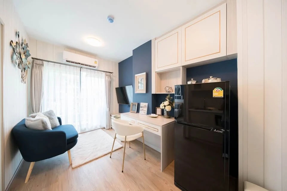For rent!! Feel Condo Lat Phrao 122, 2nd floor, Building B, fully furnished, just bring your bags and move in. Don't miss out!!