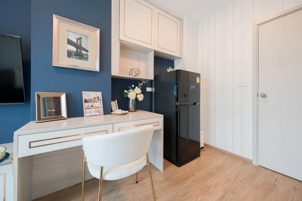 For rent!! Feel Condo Lat Phrao 122, 2nd floor, Building B, fully furnished, just bring your bags and move in. Don't miss out!!