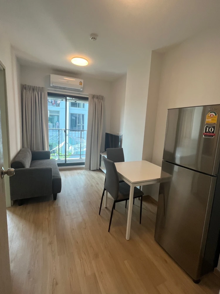 For rent!! Feel Condo Lat Phrao 122, 4th floor, beautiful room, fully furnished, good location, ready to move in, hurry up and book now!!