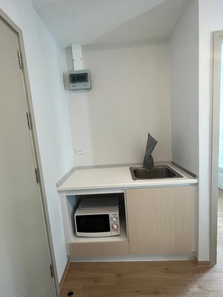 For rent!! Feel Condo Lat Phrao 122, 4th floor, beautiful room, fully furnished, good location, ready to move in, hurry up and book now!!