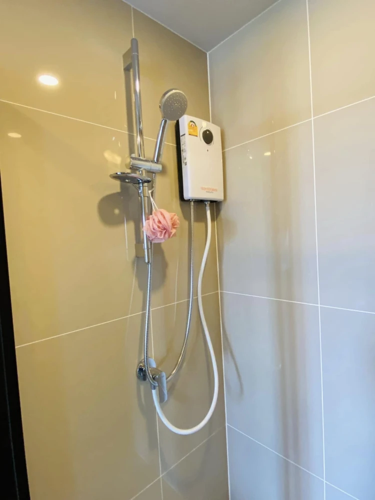 For rent: Monte Rama 9, Building A, 7th floor, area 27 sq m., fully furnished, ready to move in, hurry and book before you miss out.