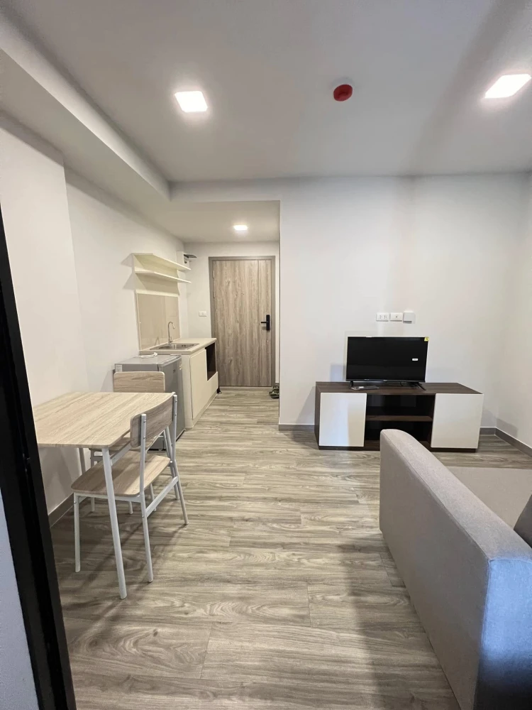 For rent: Monte Rangsit, 2nd floor, fully furnished room, nice to live in, just bring your bag, don't miss out, hurry!