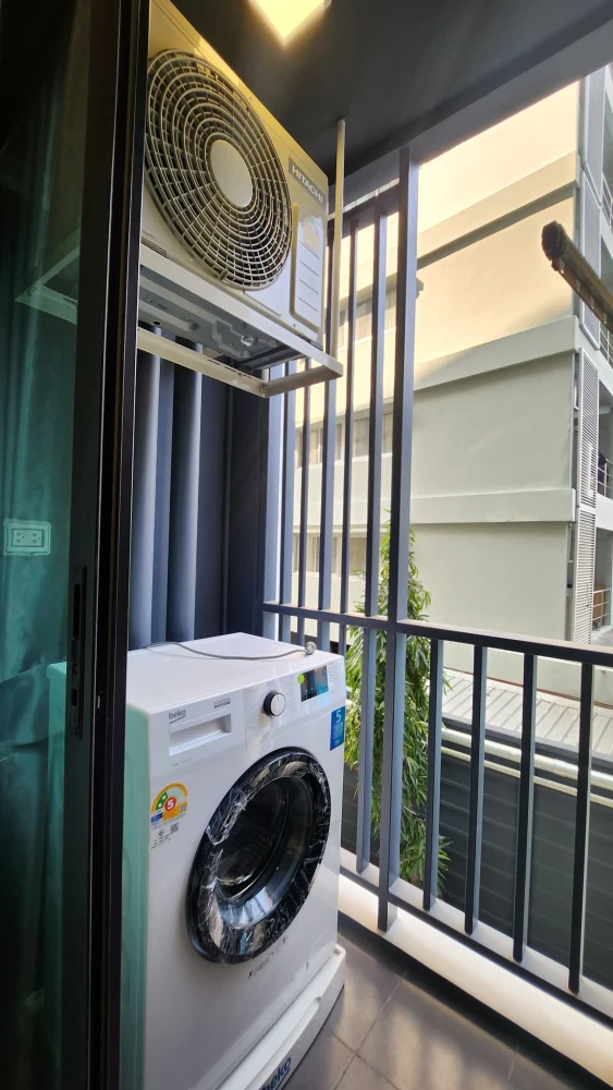 For rent: Monte Rangsit, 2nd floor, fully furnished room, just bring your bag and you can move in immediately. Book now!