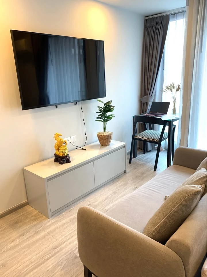 For rent: Maestro 14 Siam-Ratchathewi, ready to move in, fully furnished, just bring your suitcase and move in.