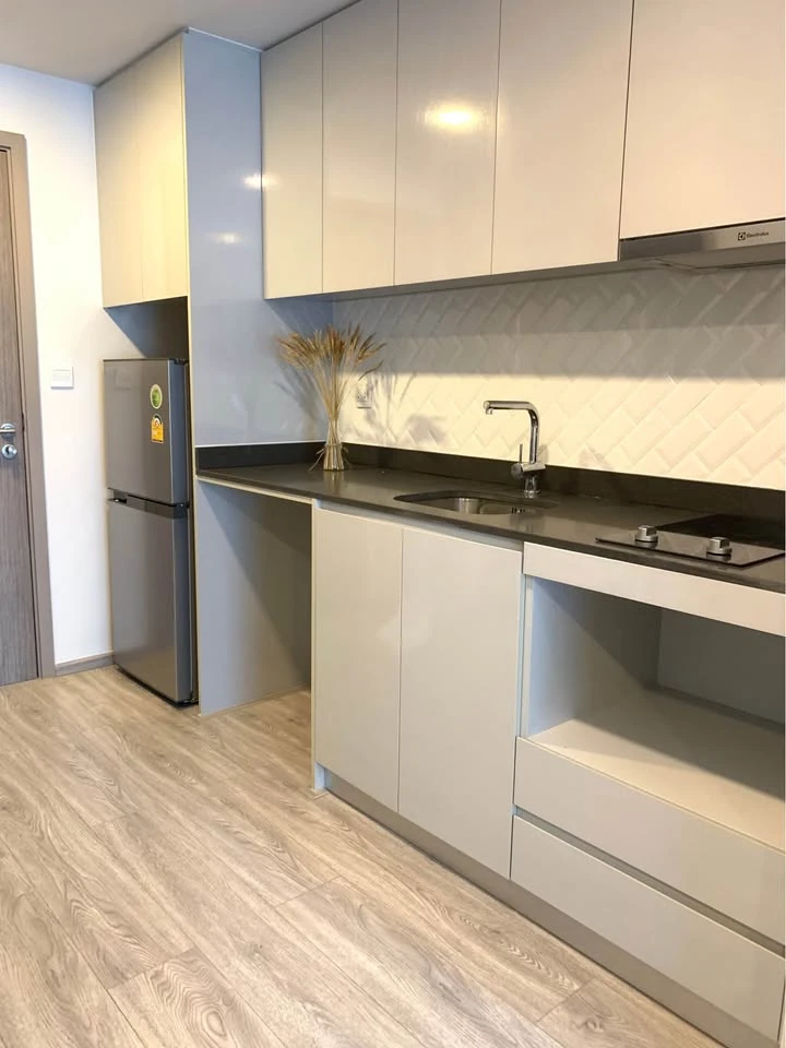 For rent: Maestro 14 Siam-Ratchathewi, ready to move in, fully furnished, just bring your suitcase and move in.