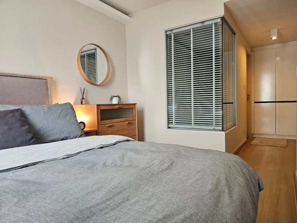 For rent: Maestro 39, 6th floor, spacious room, comfortable, fully furnished, book now, hurry!