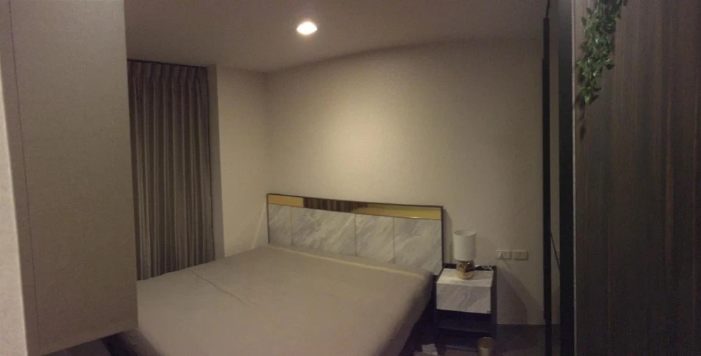 For rent Mirage Sukhumvit 27, 2 bedrooms, 2 bathrooms, 3rd floor, pool view, fully furnished, ready to move in, don't wait.