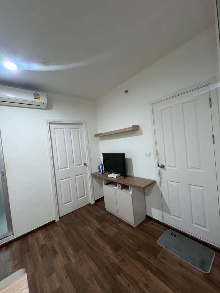 For rent, U Delight Ratchavipa, 18th floor, fully built-in, many amenities in the room, just bring your bags and you're ready to move in.