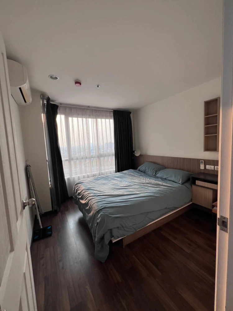 For rent, U Delight Ratchavipa, 18th floor, fully built-in, many amenities in the room, just bring your bags and you're ready to move in.