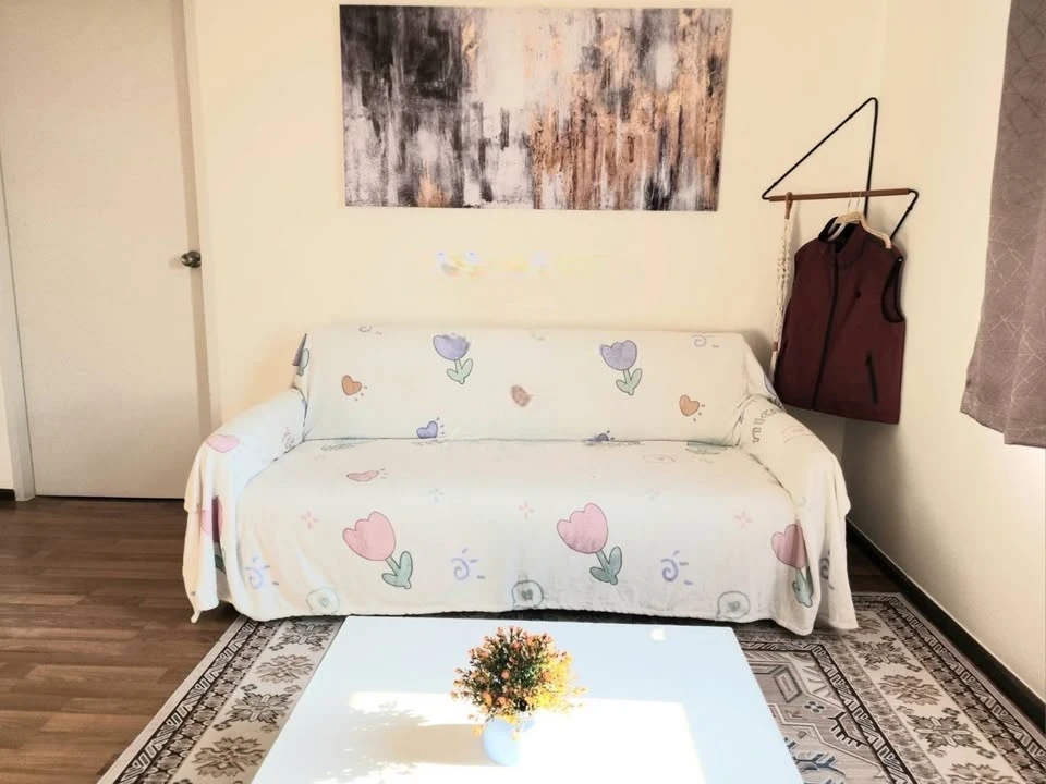 For rent, U Ratchayothin, beautiful room, good atmosphere, ready to move in, complete facilities, hurry and book now.