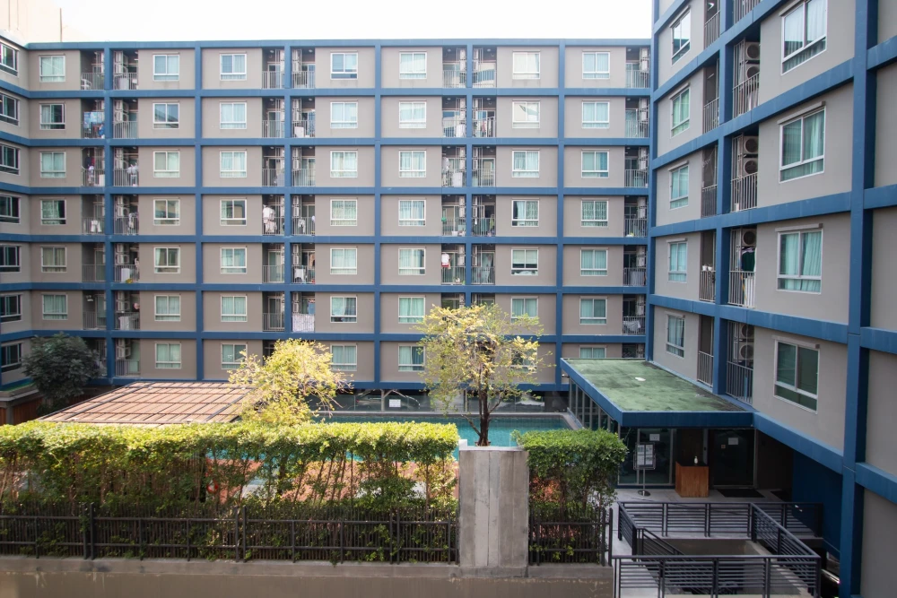 For rent, U Vibha-Ladprao, very minimal room, lots of storage, swimming pool view, don't miss out, reserve now.