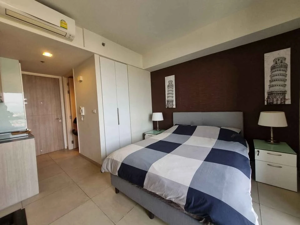 For rent: Unixx South Pattaya, high floor, ready to move in, fully furnished, reserve now.