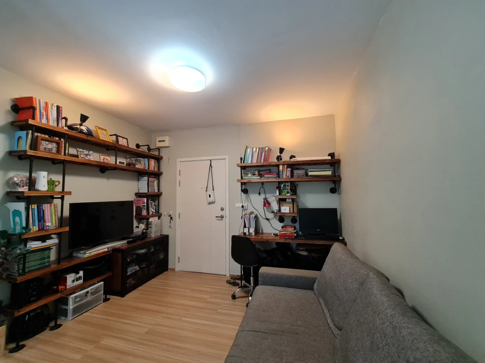 For rent: Union Charan 3, 2nd floor, corner room, fully furnished, book now, urgently.