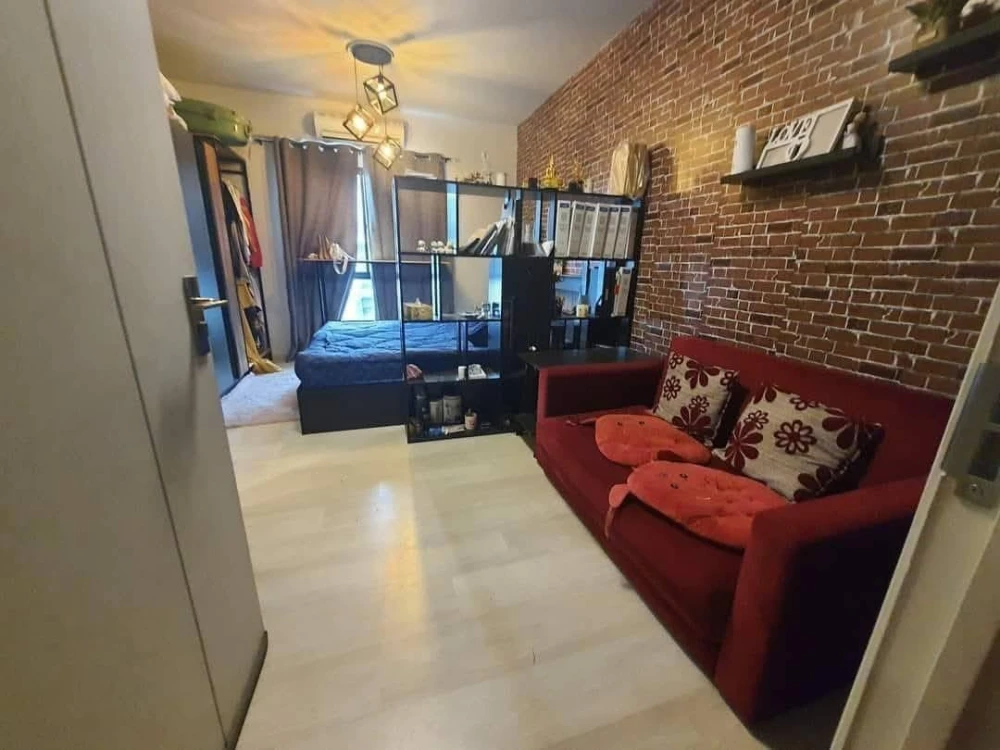 For rent, Unio Ramkhamhaeng-Serithai, studio room, 8th floor, with facilities. Hurry up to move to reserve.