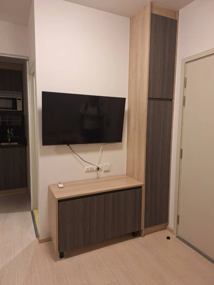 For rent: Unio Sukhumvit 72 Phase 2, studio room with furniture and appliances. Hurry and reserve now!