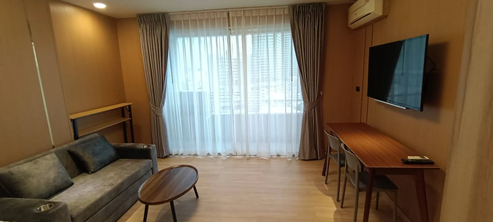 For rent!! Ratchada Orchid, 16th floor, Building B, beautiful room, fully furnished, ready to move in. Don't miss out!!