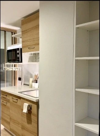 For rent: Ratchada Orchid. Spacious balcony with open city view and good ventilation. Simple yet stylish decor. Fully furnished and ready to move in.