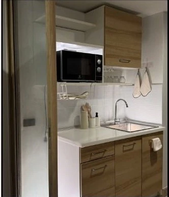 For rent: Ratchada Orchid. Spacious balcony with open city view and good ventilation. Simple yet stylish decor. Fully furnished and ready to move in.