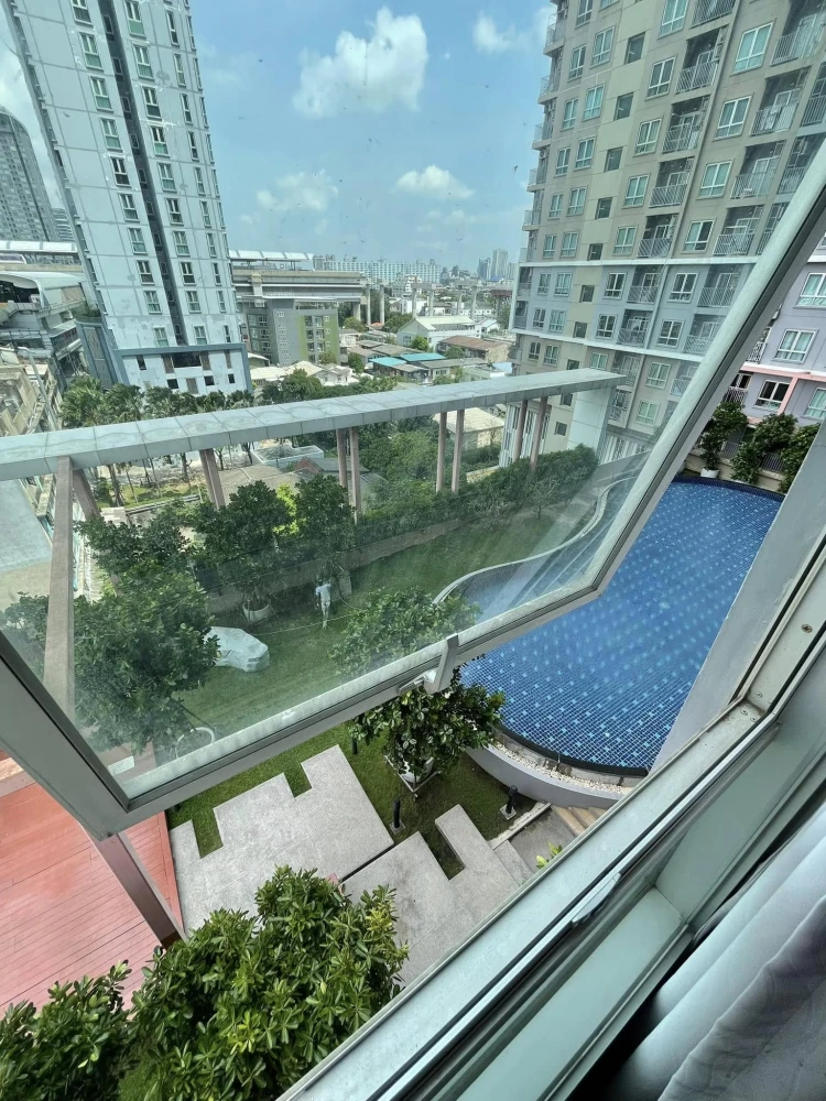 For rent Rich Park 2 @ Tao Poon Interchange, swimming pool view room, cool and comfortable, quiet, book now, don't wait.