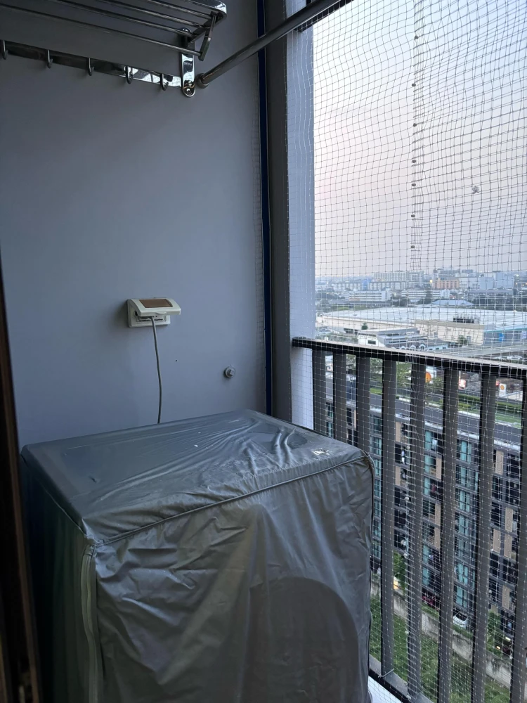 For rent Rich Park Terminal Phahon Yothin 59, 14th floor, highest, quiet atmosphere, fully furnished, electrical appliances, very worth booking.