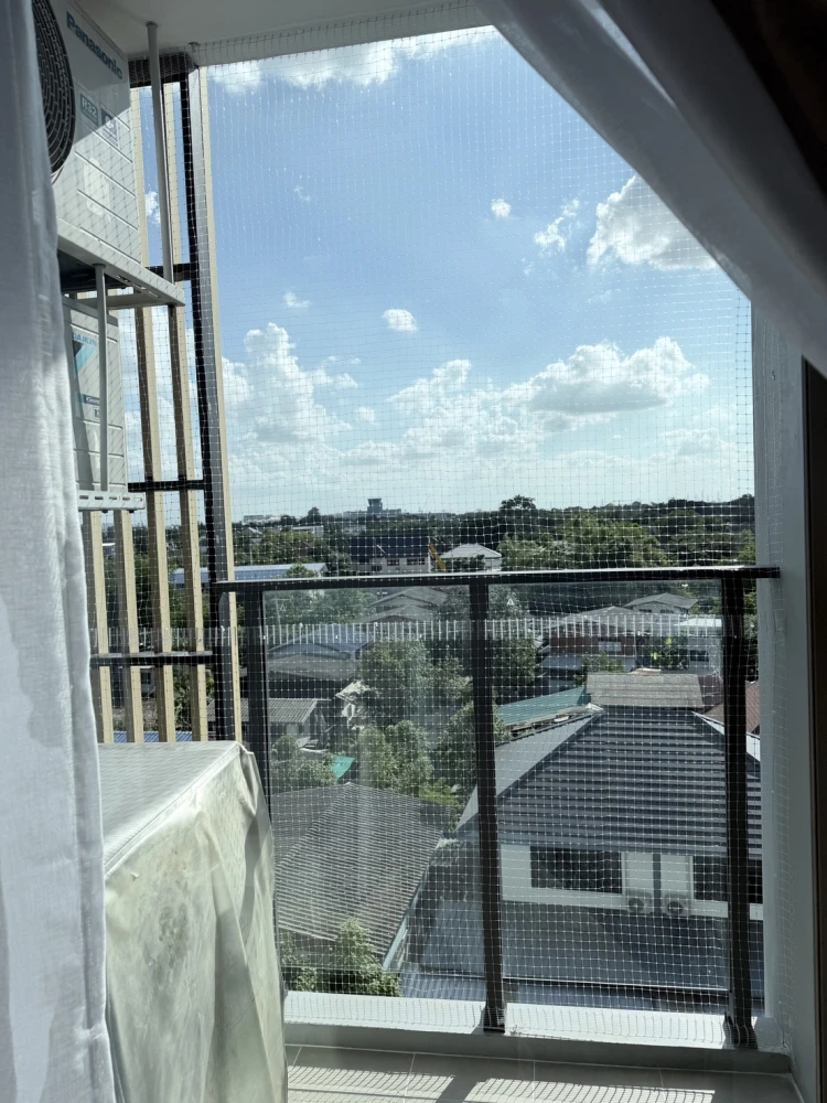 For rent, Ril Condo Rangsit, very beautiful room, decorated in a minimal style, very nice, plus built-in, very tight, don't miss it.