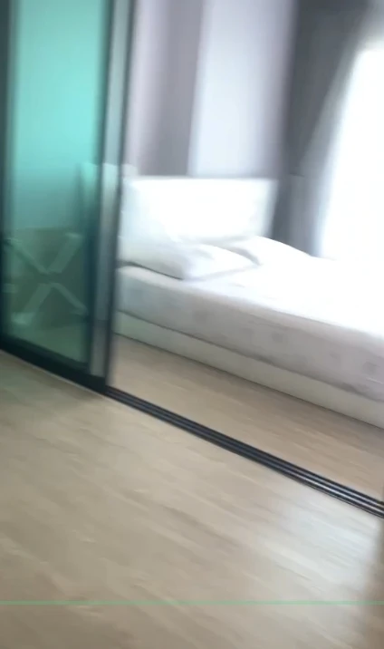 For rent: Rich Phahonyothin 52, a nice room with complete decorations. If interested, hurry and reserve now. Don't miss out.