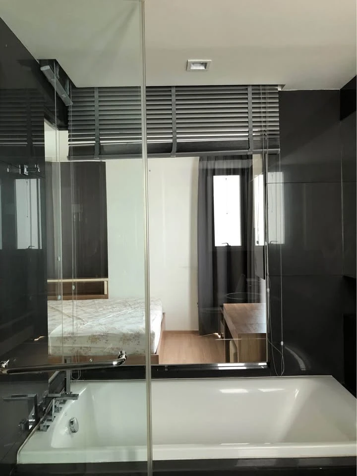 For rent: Rhythm Phahonyothin-Ari, 2 bedrooms, 2 bathrooms, fully furnished, beautiful city view, book now, get it first.