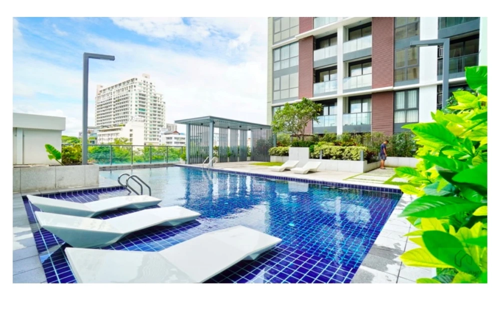 For rent, Retail Sathorn Narathiwat, new room, ready.
