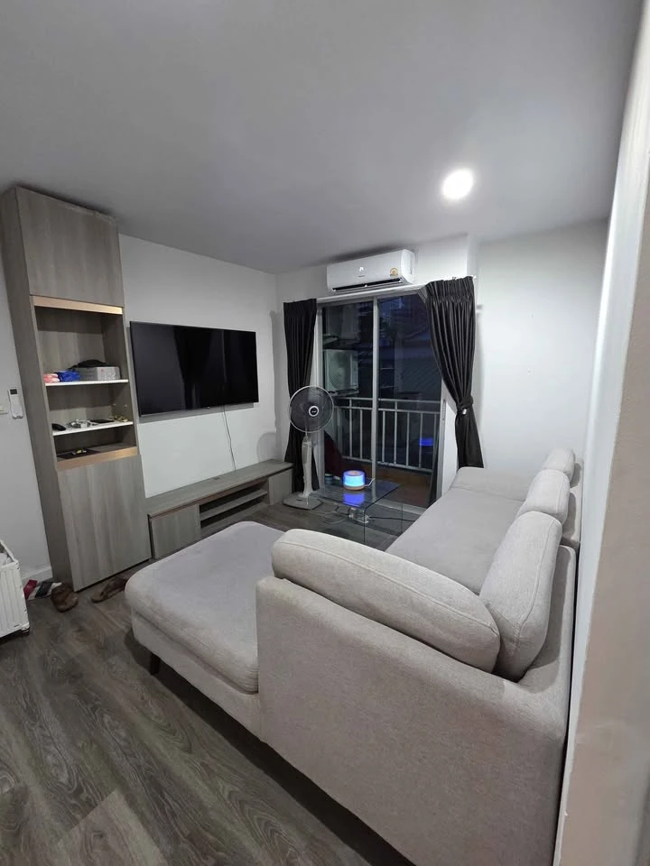 For rent: Regent Home Condo 7/2, spacious room, comes with usable space, complete in one place, book now, don't miss out.