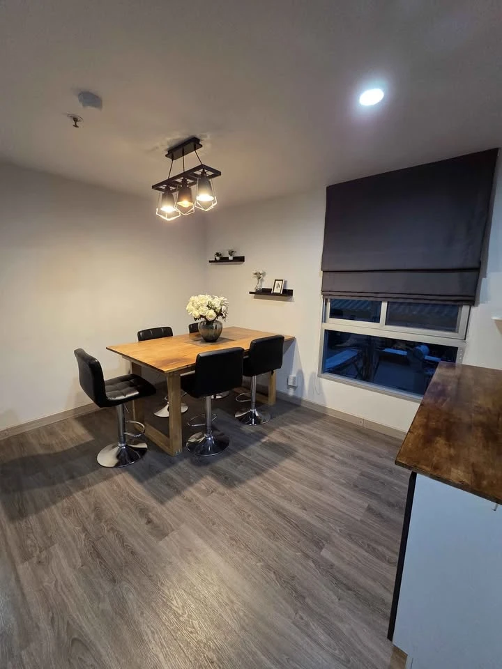 For rent: Regent Home Condo 7/2, spacious room, comes with usable space, complete in one place, book now, don't miss out.