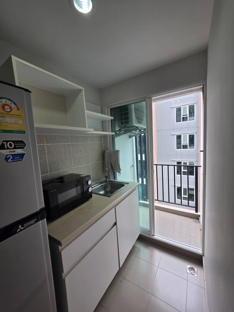For rent: Regent Orchid Talat Phlu, vintage-style bedroom with a very comfortable bed, and stunning pool views. Book now!