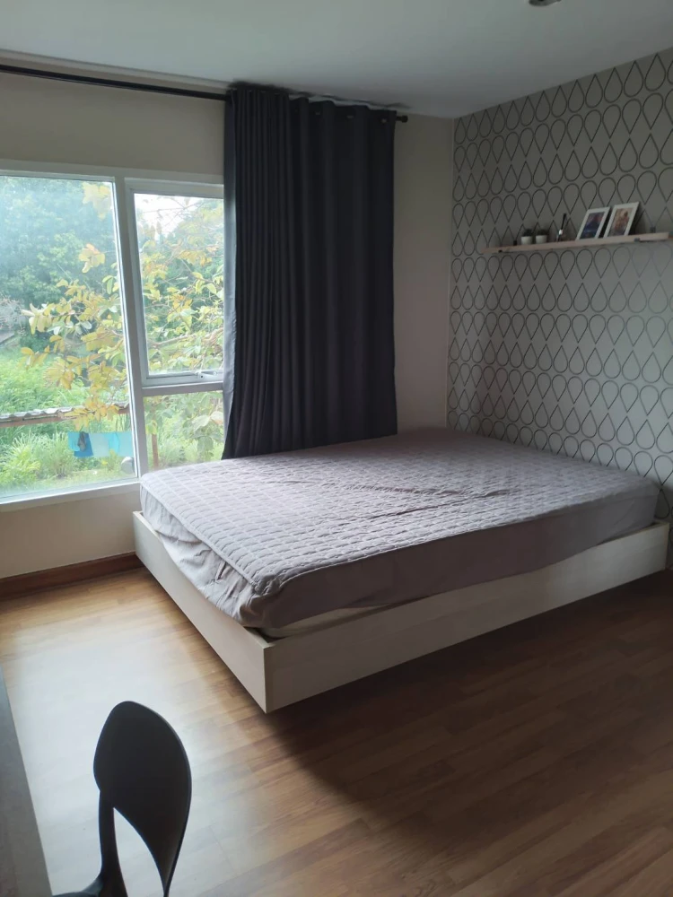 For rent: Regent Home 25 Tiwanon, beautiful room, newly painted, very livable. If interested, hurry and reserve now. Don't wait, hurry up.