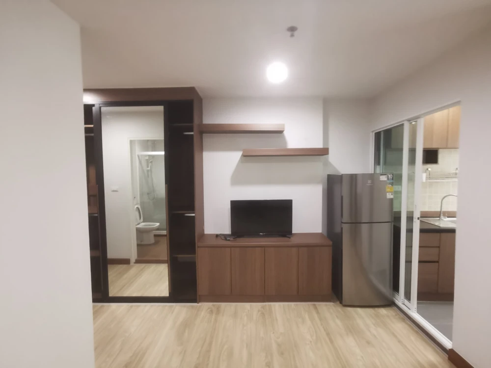 For rent: Regent Home Bang Son Phase 27, well-separated rooms, great price, hurry up and reserve now, don't miss out.