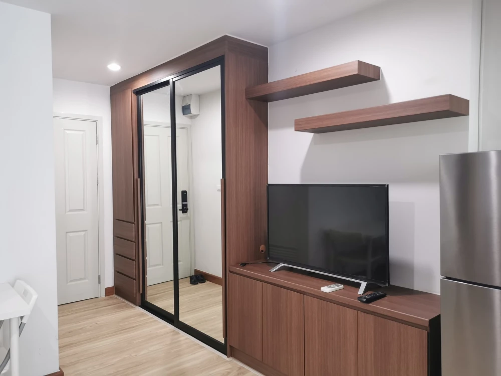 For rent: Regent Home Bang Son Phase 27, well-separated rooms, great price, hurry up and reserve now, don't miss out.