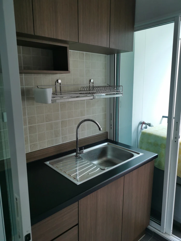 For rent: Regent Home Bang Son Phase 27, well-separated rooms, great price, hurry up and reserve now, don't miss out.
